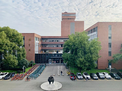 傅利才一行赴四川大学开展合作交流