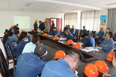 6686体育股份公司举行硝铵溶液泄漏桌面演练