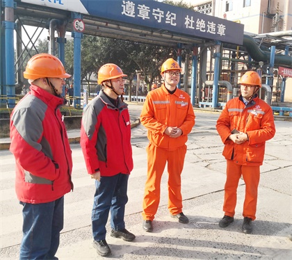 6686体育股份公司总经理赵永清一行督查大修现场和在建项目安全