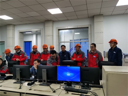 6686体育股份公司领导节后第一天深入基层慰问公司员工