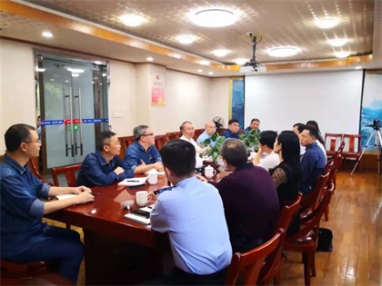 纳溪区人大选举委员会到6686体育指导选举工作