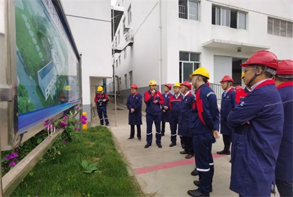 6686体育股份公司组团赴云天化进行考察学习