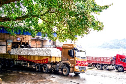 6686体育股份公司开足马力生产大写企业担当