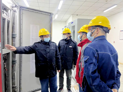 6686体育股份公司领导赵永清、陈占清深入一线检查指导大修工作