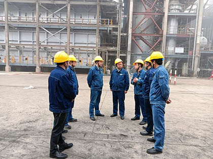 6686体育股份公司党委书记、董事长廖廷君深入绿源醇业检修现场关心一线员工