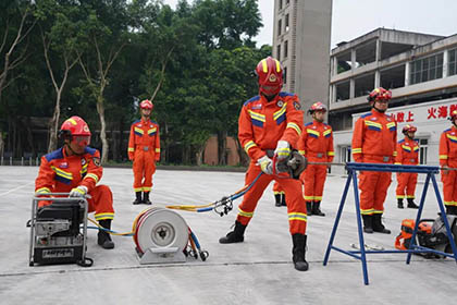 6686体育股份公司消防救护中心进行2024年春季训练成果汇报展示、考核验收