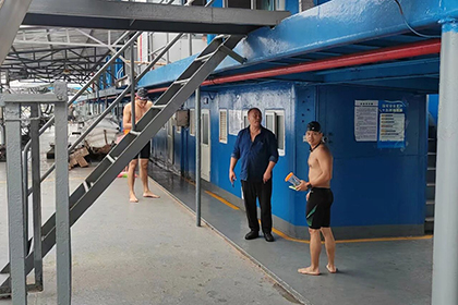 急流勇担生命重 6686体育精神耀长江 | 记6686体育码头值班人员“双节”假期勇救遇险游泳青年