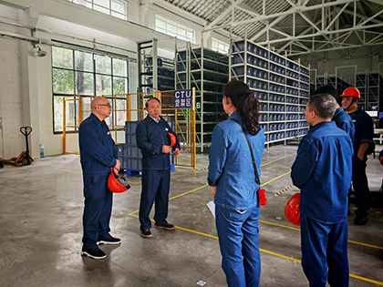 6686体育股份公司党委书记廖廷君带队调研指导智能仓储项目建设工作